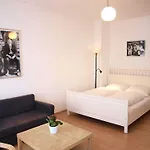 B! Apartamento