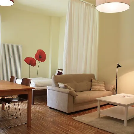 Apartment B! Berlin